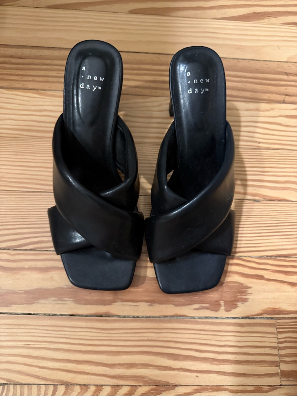 a new day Black Twisted Cross-Strap Heeled Slide